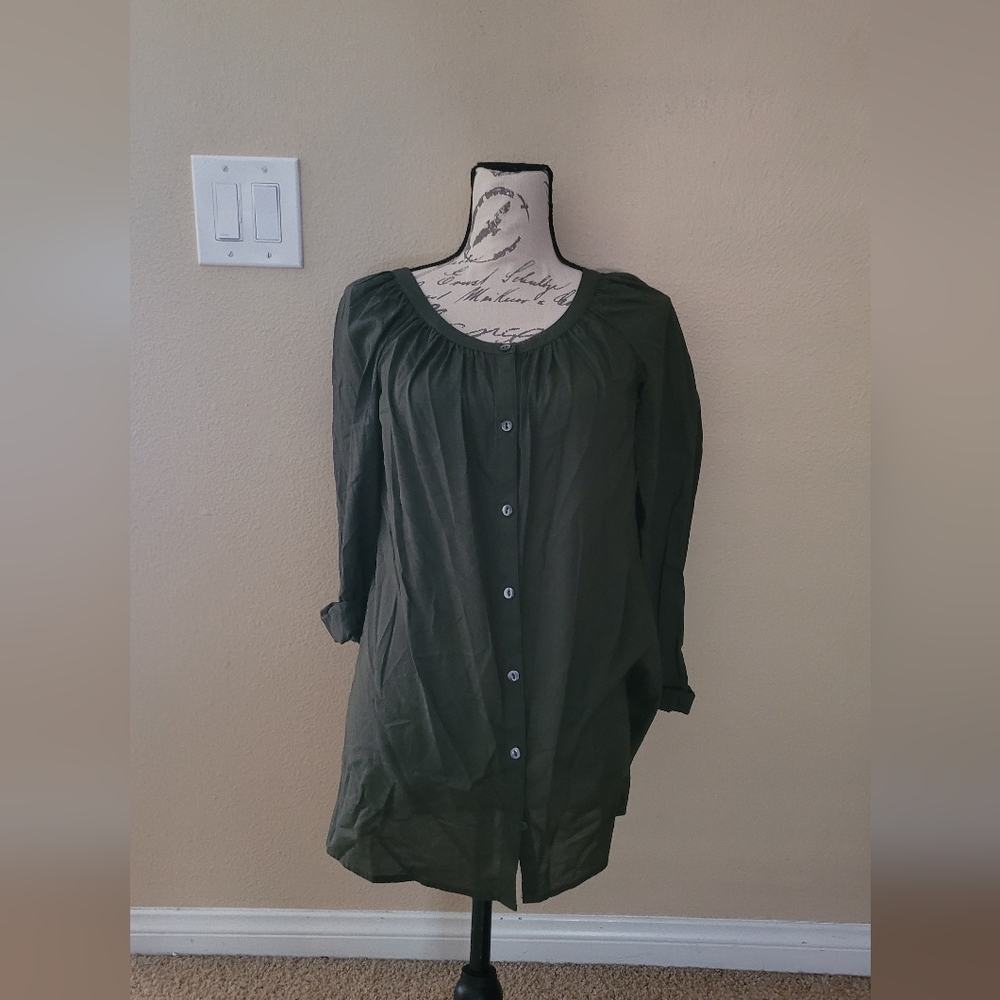 Banana Republic Dark Green Button-Down Shirt